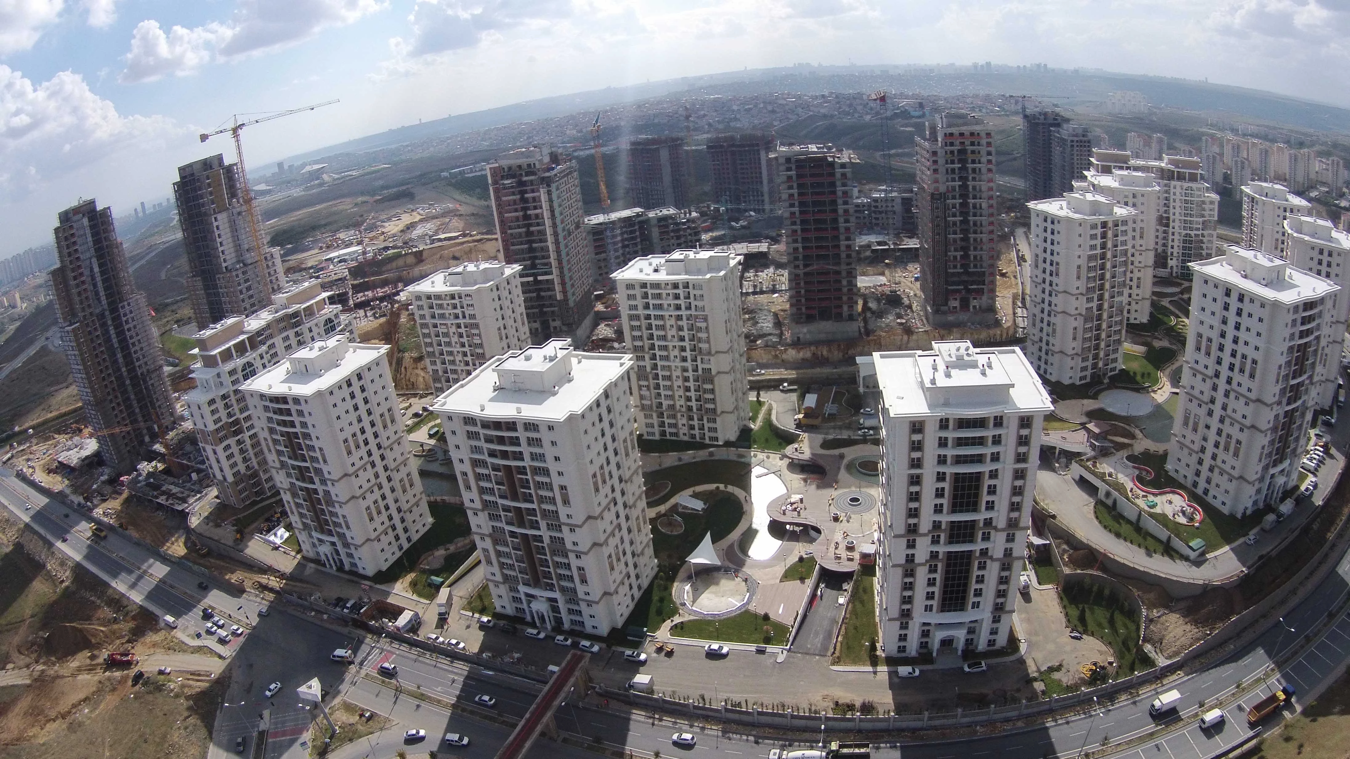 How Istanbul’s Real Estate Market Compares to Other Global Investment Destinations